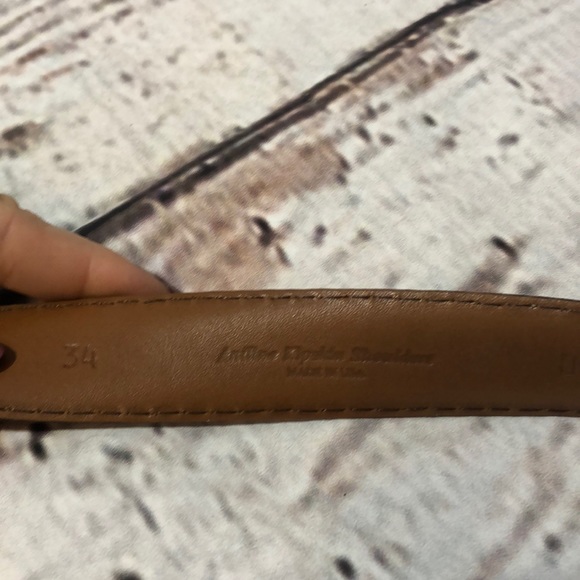 Johnston & Murphy Brown Leather Belt Kipskin - Picture 4 of 8